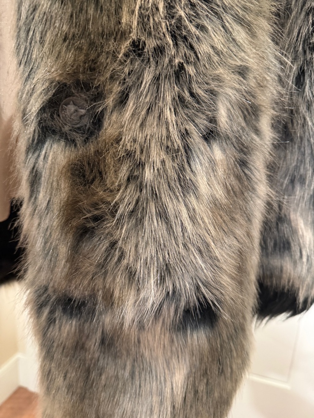Vintage SPIRITHOODS 2019 Grey Wolf Med Classic Vegan Fur Peacoat Double Breasted - Picture 12 of 17